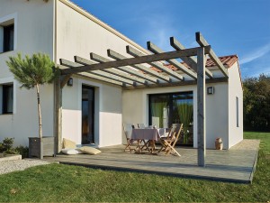 Pergola Albizia en Douglas gris par imprégnation