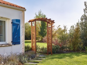 Pergola en bois double arc - PIVETEAUBOIS
